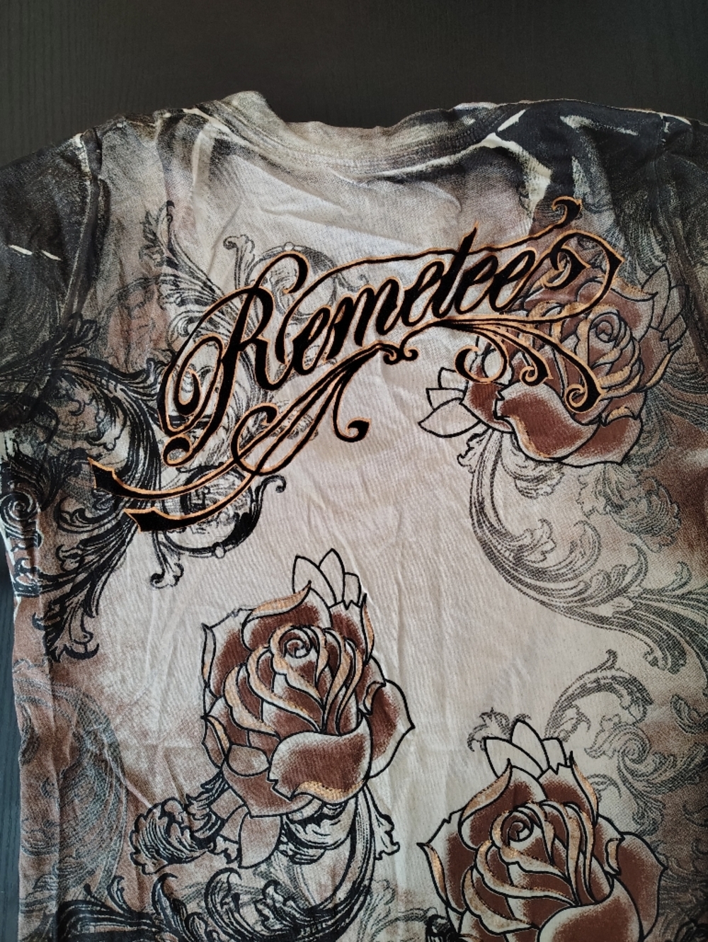 Remetee By Affliction Graphic V-Neck Shirt - Picture 3 of 4